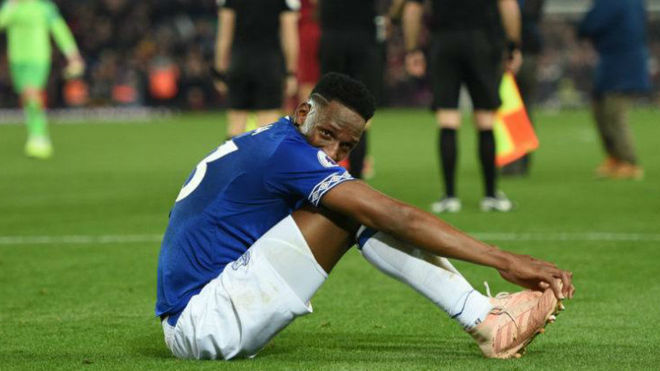 Yerry Mina lesiones Everton