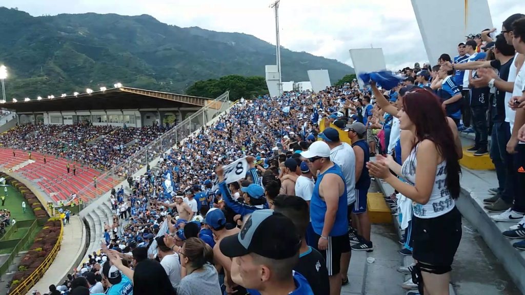 Disturbios de los hinchas de millonarios en ibagué