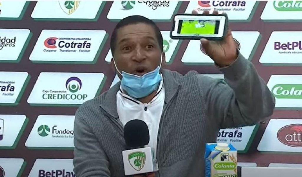 Alexis García crítica horarios fútbol