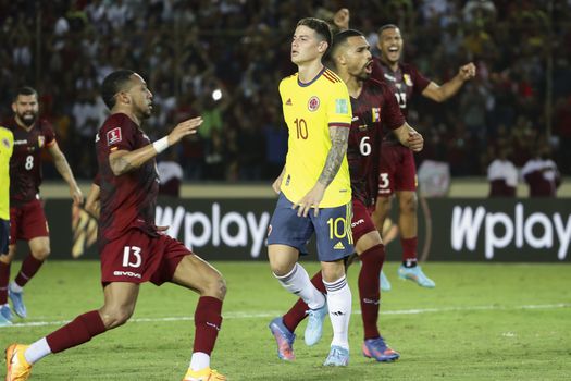 James Rodríguez eliminación Catar