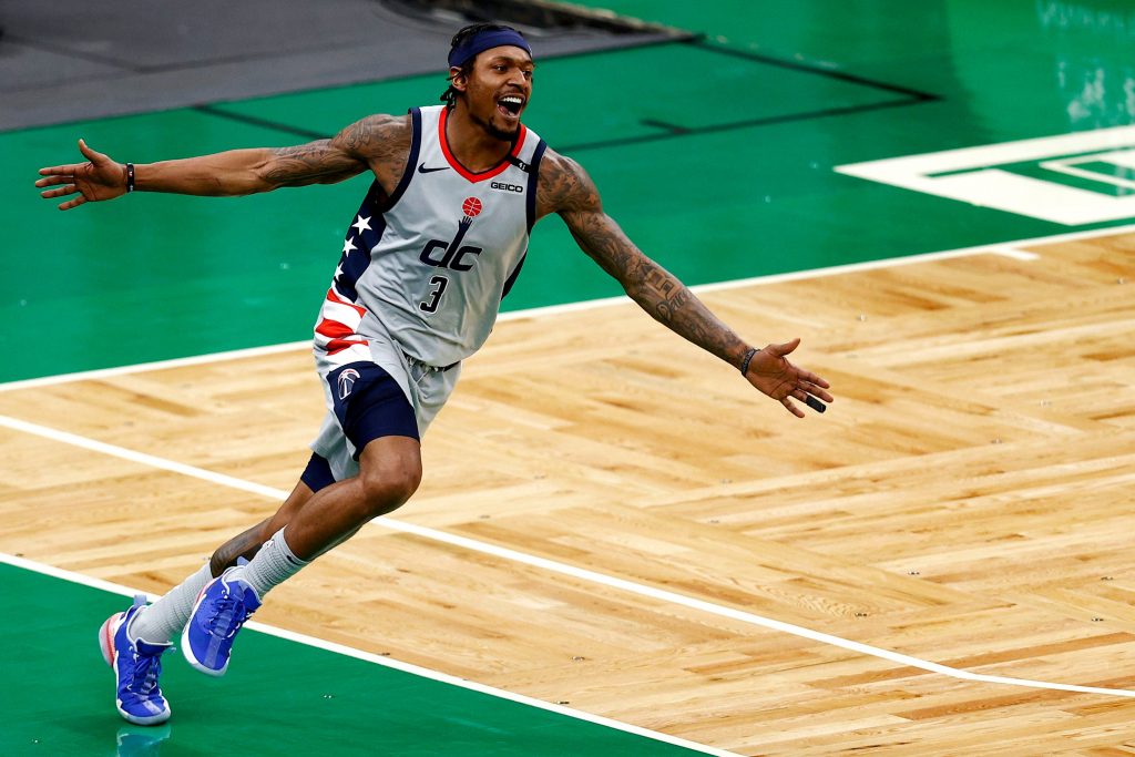 BRADLEY BEAL LE DICE NO A WIZARDS Y SE CONVIERTE EN AGENTE LIBRE