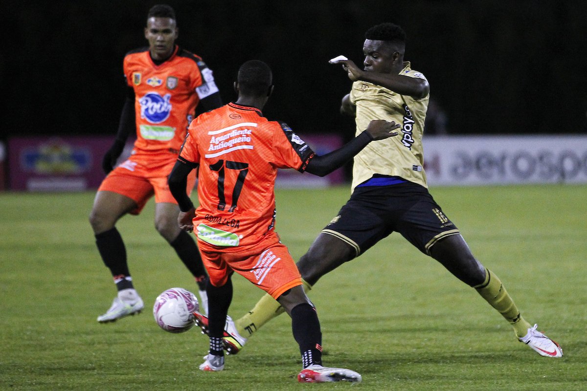 Águilas le ganó a Envigado y se clasificó a los ocho