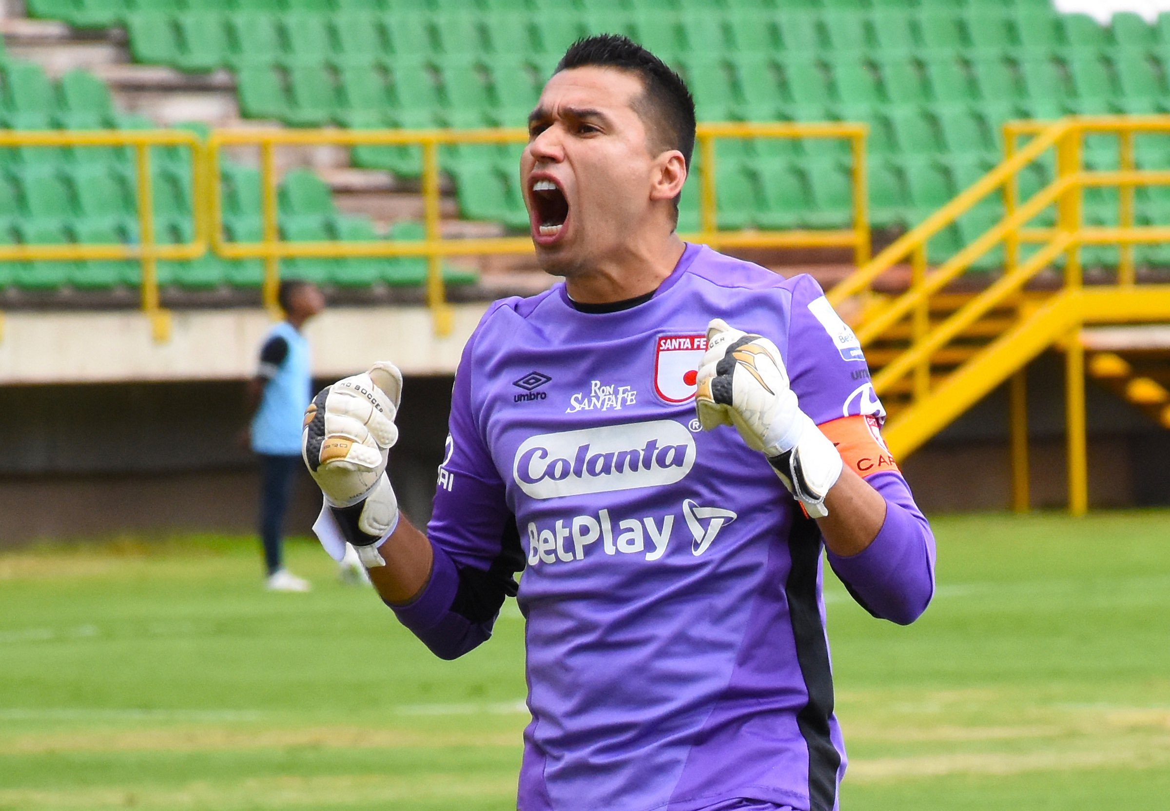 ¿LEANDRO CASTELLANOS SE RETIRA DEL FÚTBOL?