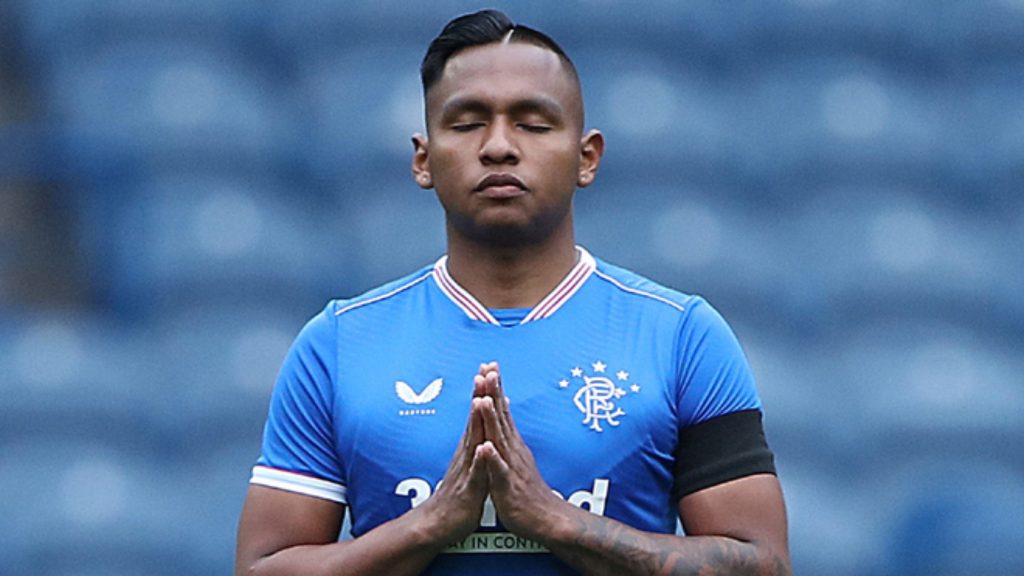 DT DE RANGERS ESTÁ ENAMORADO DE ALFREDO MORELOS