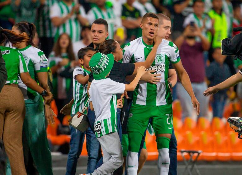 Deossa palpita el clásico como un hincha