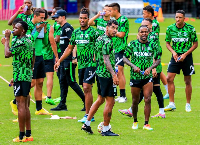 Nacional parece un hospital