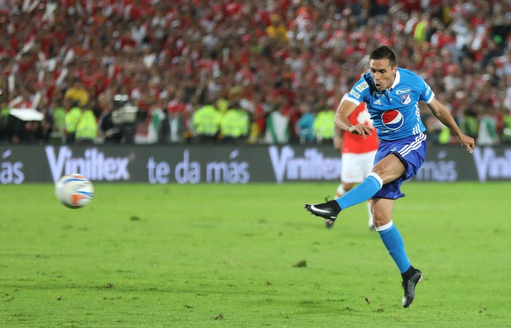 HENRY ROJAS: "NACIONAL ES UN EQUIPO DE MODA"