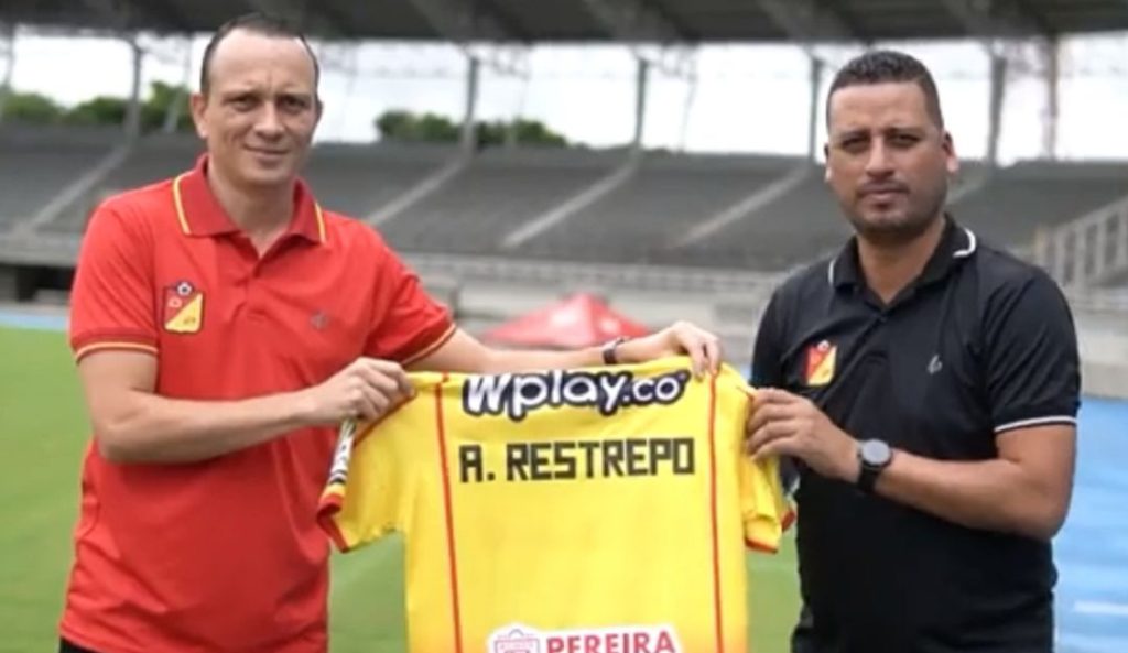 RESTREPO BAJÓ DE LA NUBE A DOS HISTÓRICOS DE COLOMBIA