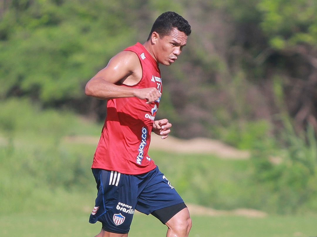 CARLOS BACCA, EN LA CUERDA FLOJA DE BOLILLO