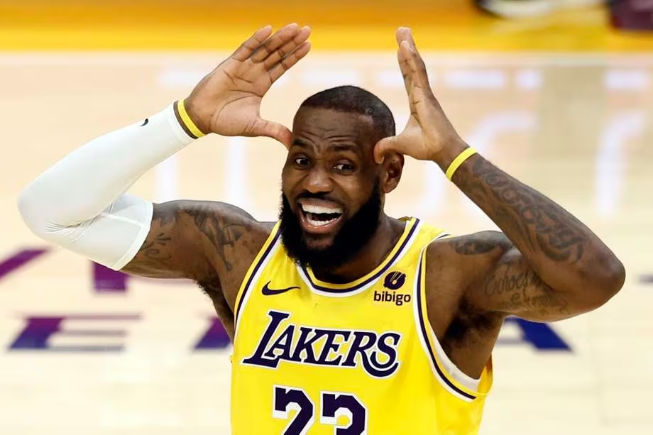 mal-momento-de-los-lakers-2023