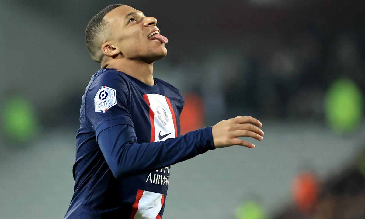 Mbappé se va del PSG