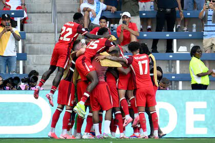 Canadá sorprendió a Perú