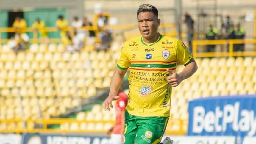 Teófilo se iría del Real Cartagena