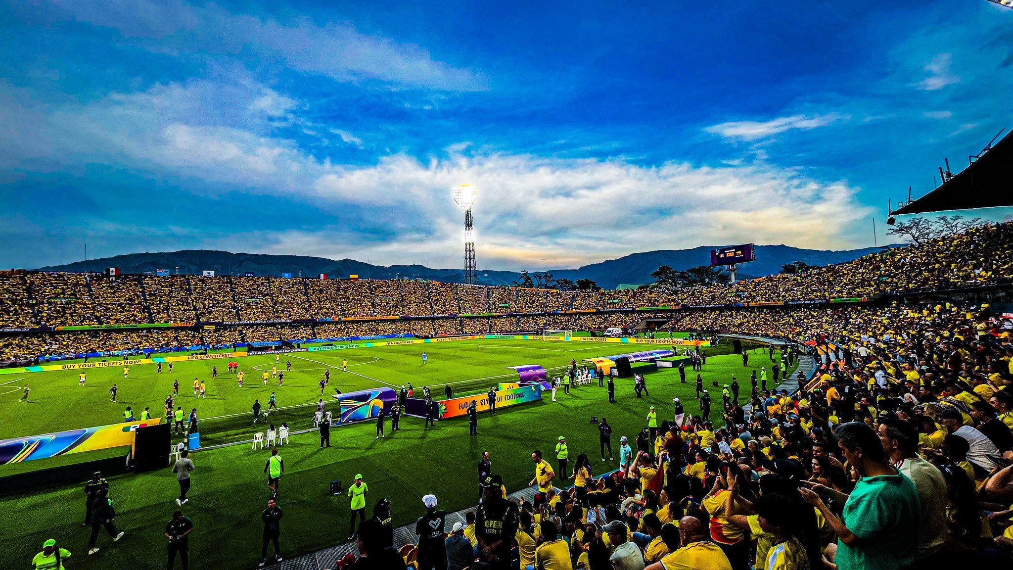 Medellín le respondió a la Selección