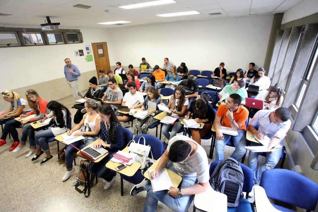 Cupos para estudiar en Medellín