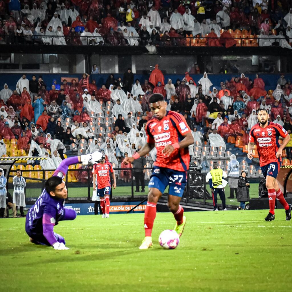 Bajas de Medellín para el clásico