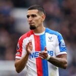 Daniel Muñoz será baja casi un mes tras cirugía programada