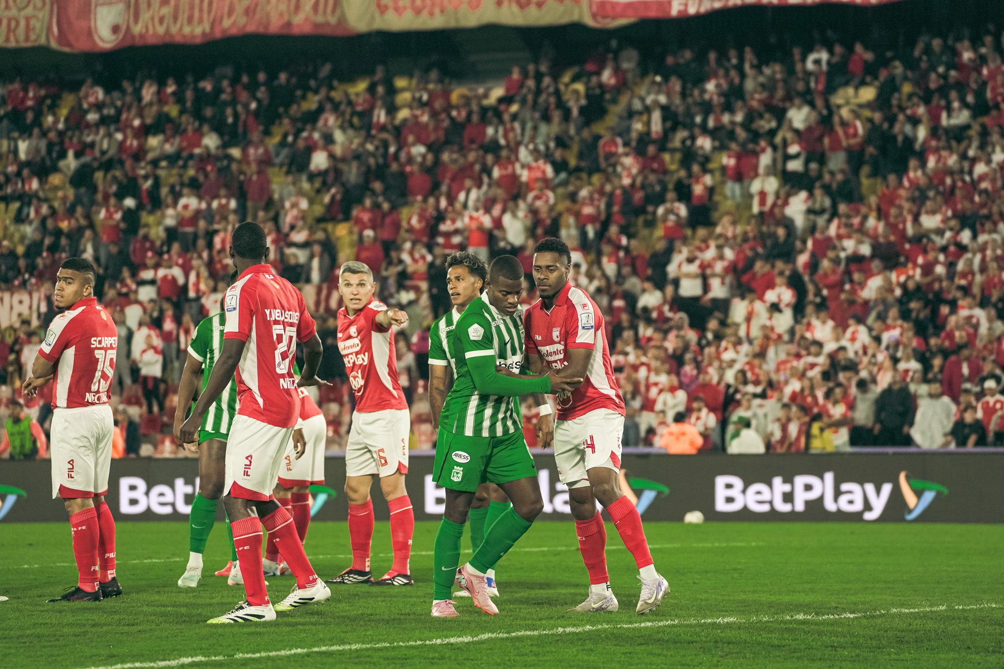 Nacional remontó Santa Fe