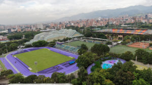 La pista de atletismo Alfonso Galvis de Medellín inició su modernización con miras a los Juegos Panamericanos 2026