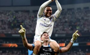Dibu Martínez agranda su leyenda: campeón de Europa y perfecto en finales