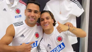 “Fútbol champagne”: Falcao se rindió ante Juanfer Quintero