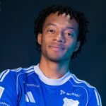 Cuadrado vuelve al Atanasio, pero vestido de azul