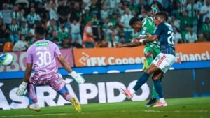 Andrés Román, el goleador que Nacional encontró cuando más lo necesitaba