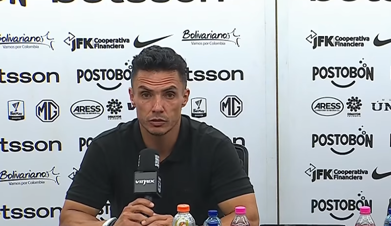Lucas González, sin rodeos tras vencer al DIM: “La primera parte es una de las peores que recuerdo”